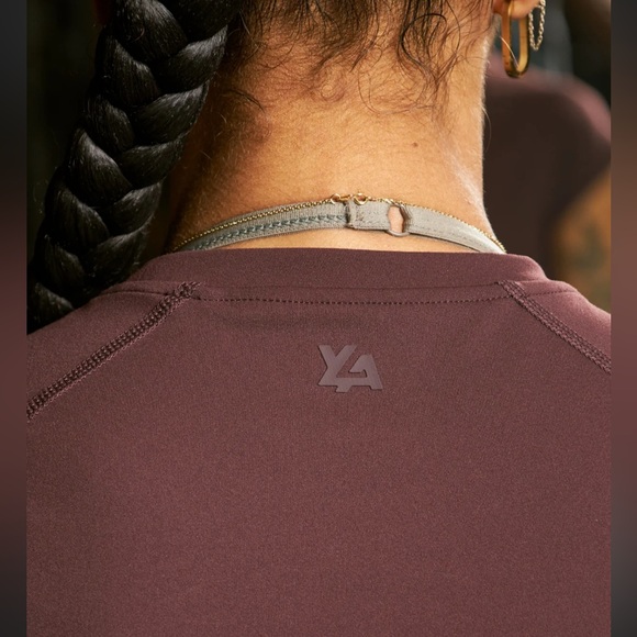 YoungLA Legacy Compression Top - Picture 3 of 7